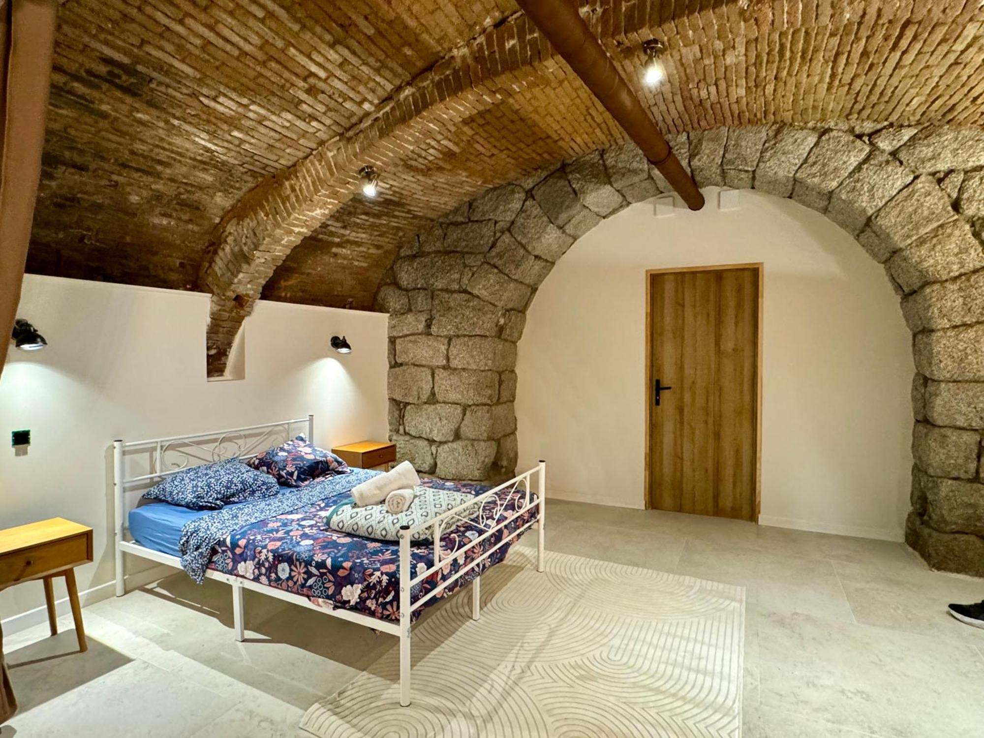 Loft De Charme En Centre Ville Sartène Extérieur photo